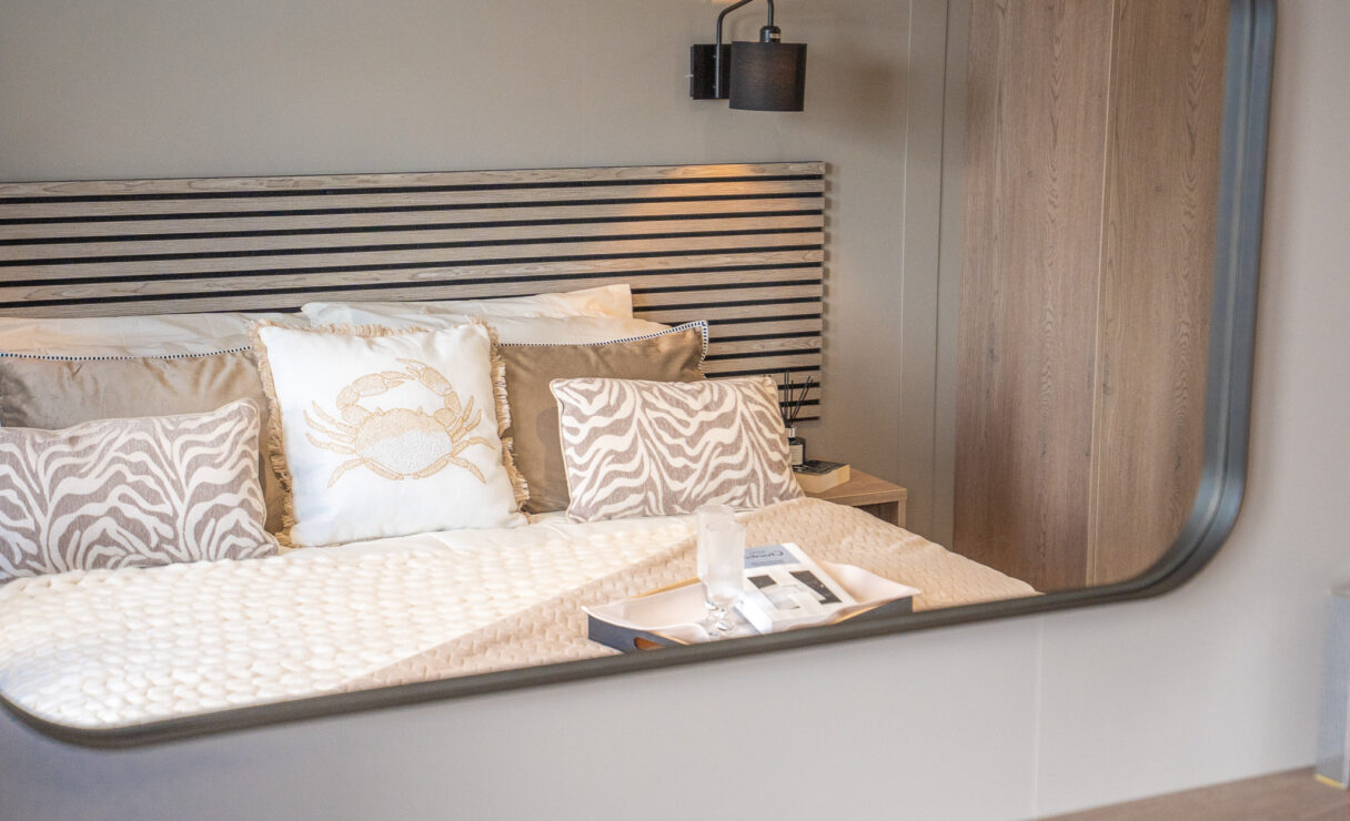 Victory View Lodge reflection in mirror of main bedroom