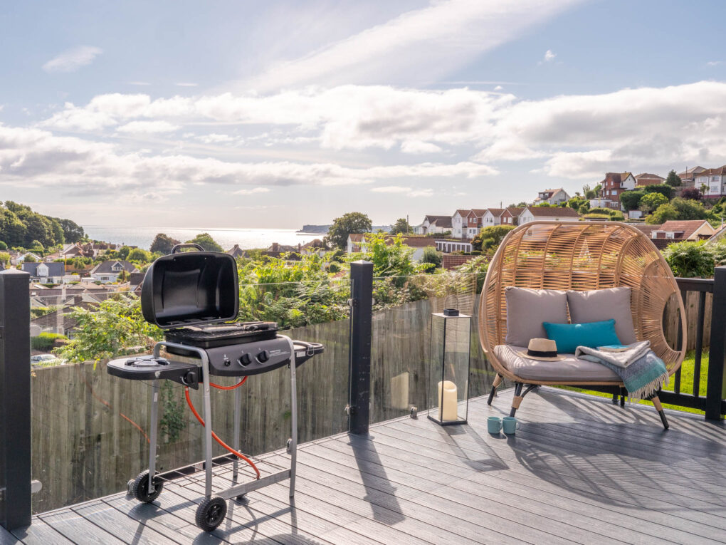 Beverley View Lodge. Sea view from decking.