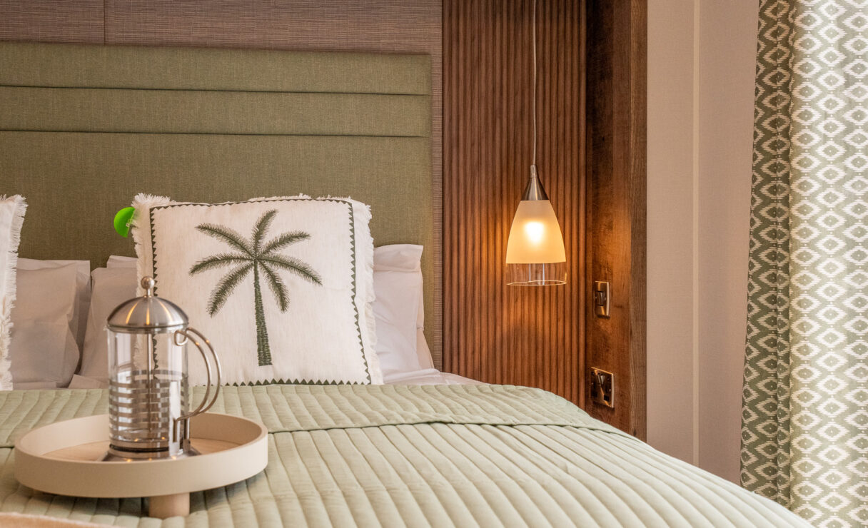 Regal Harbour bedroom