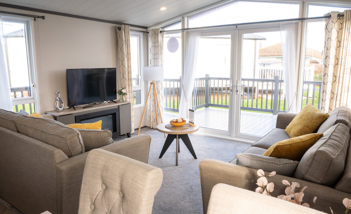 Victory Lakewood Lodge Living Area