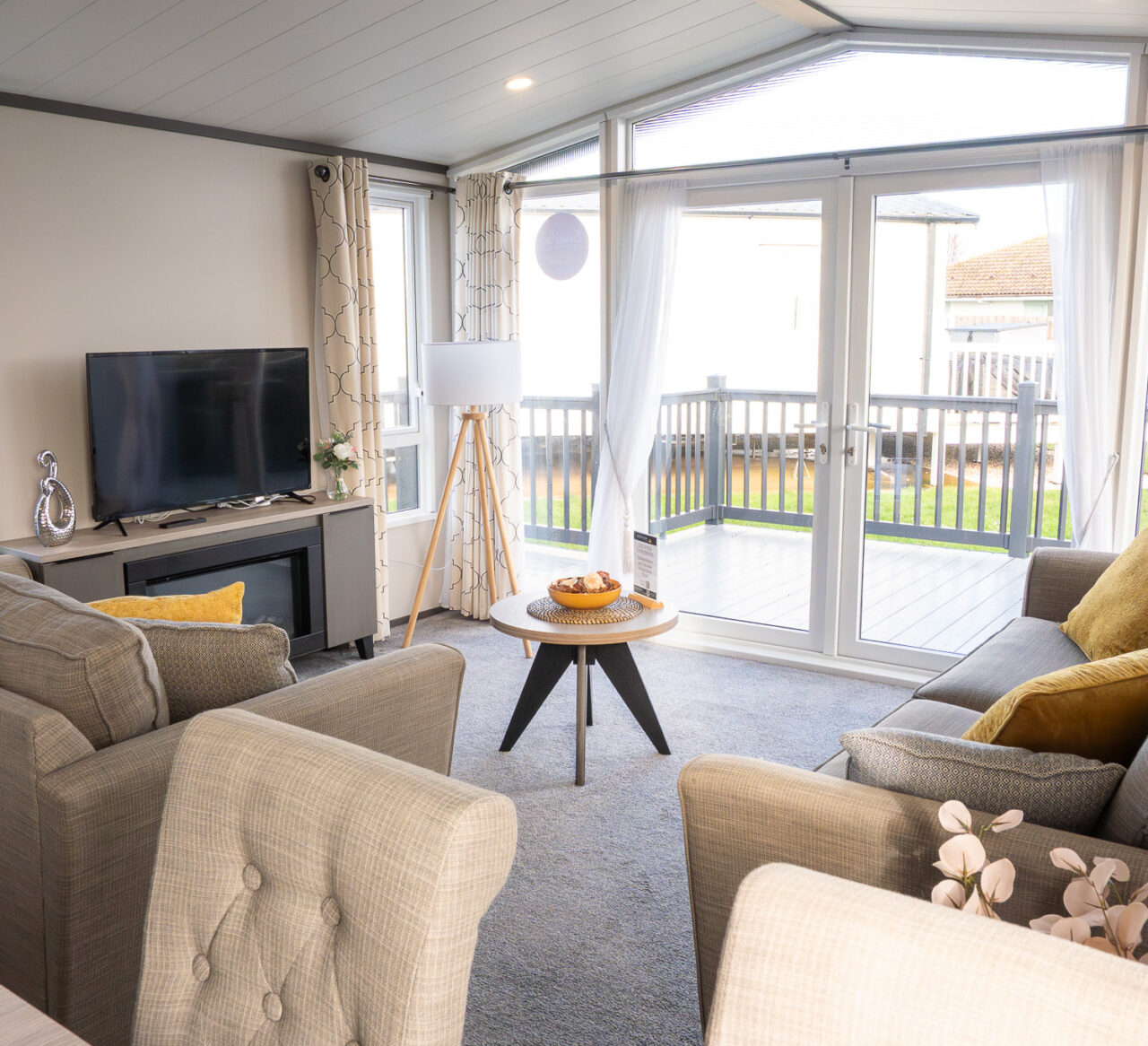 Victory Lakewood Lodge Living Area