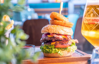 Burger in the Jetty
