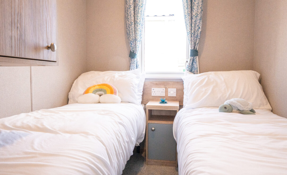 ABI Wimbledon Twin Bedroom