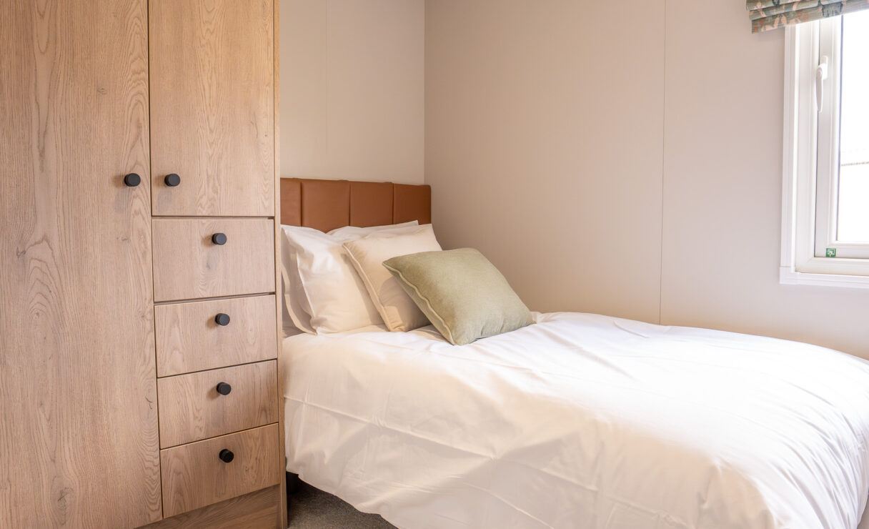 Victory Riverwood twin bedroom