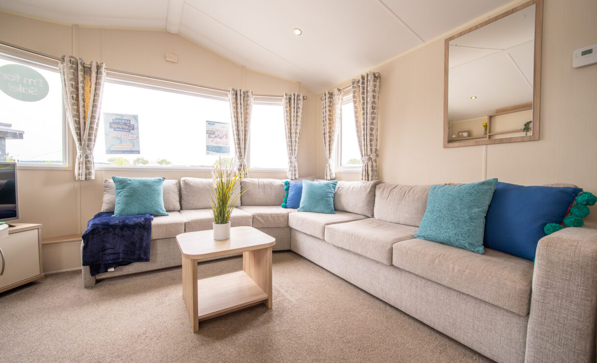 Willerby Rio Gold lounge area