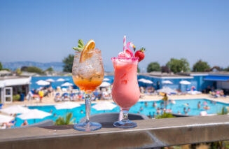 Food and Drinks, Cocktails on the Jetty Terrace