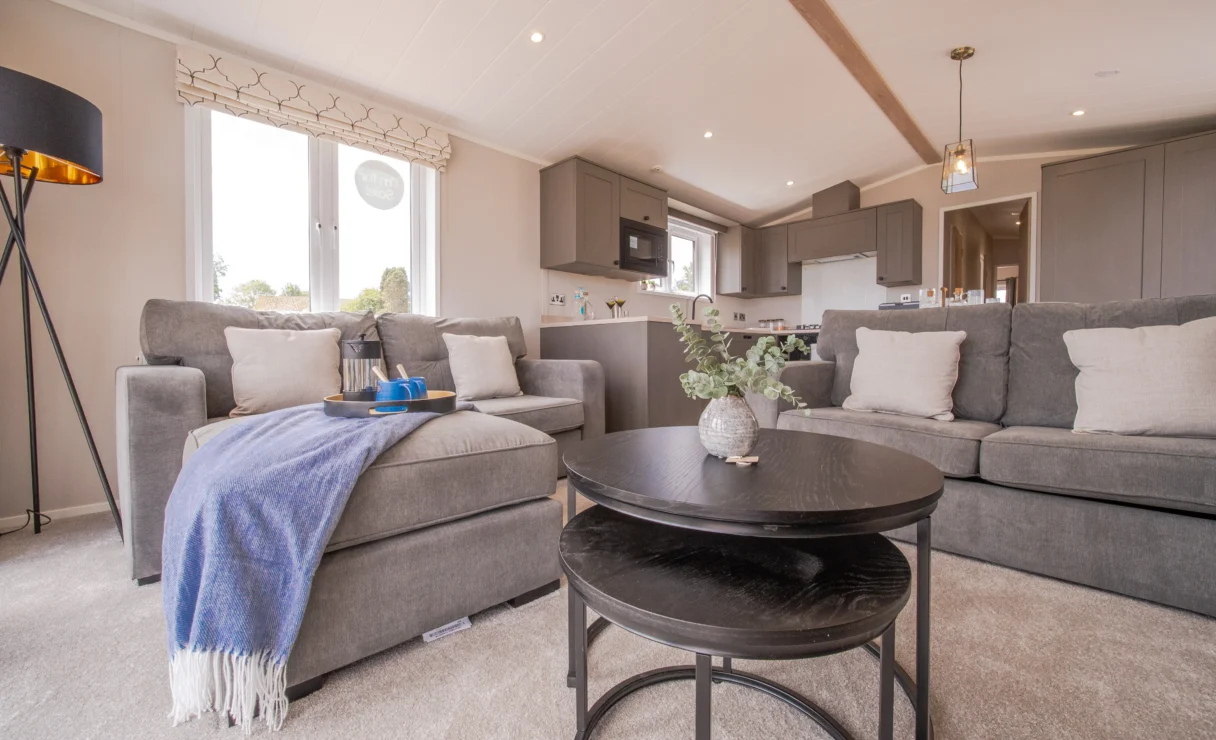 Victory Davenport luxury lodge living area