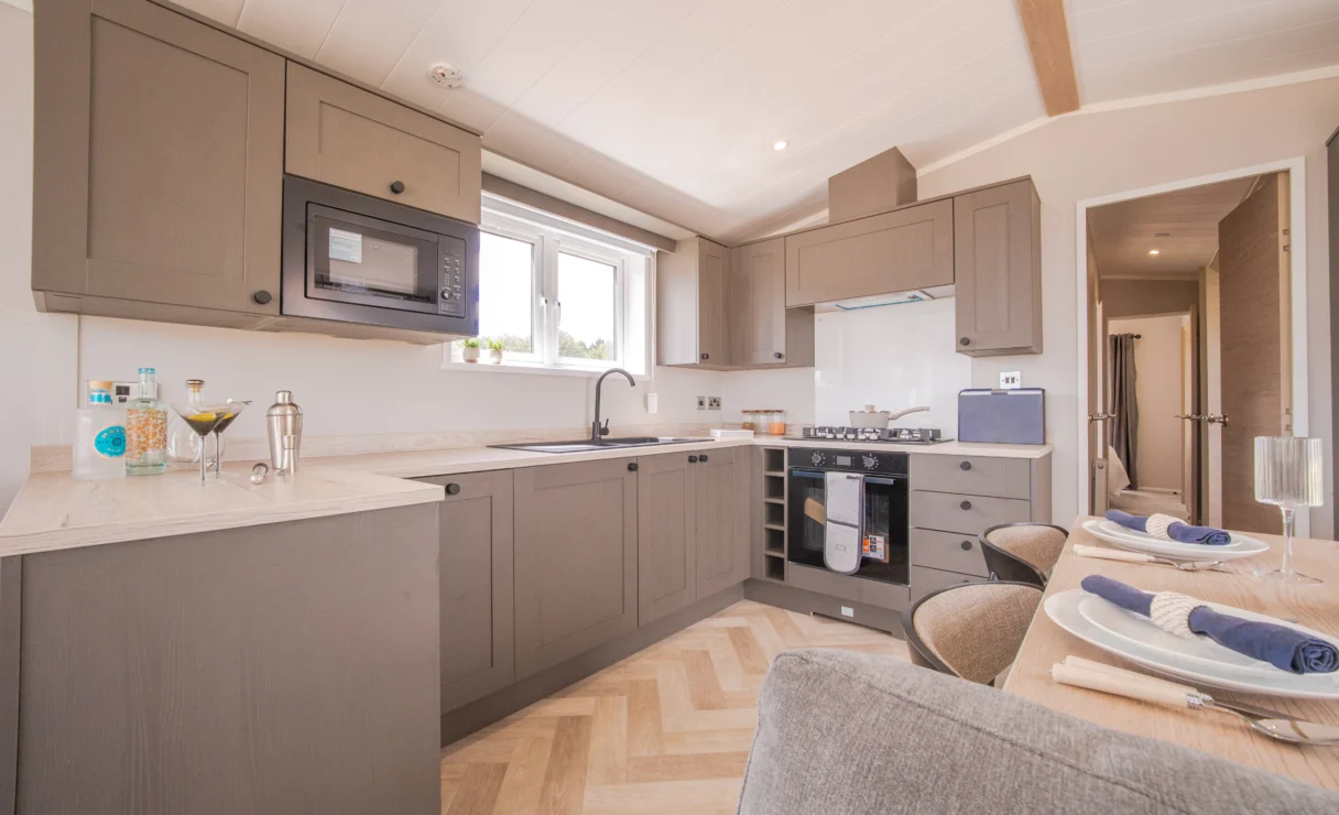 Victory Davenport luxury lodge kitchen