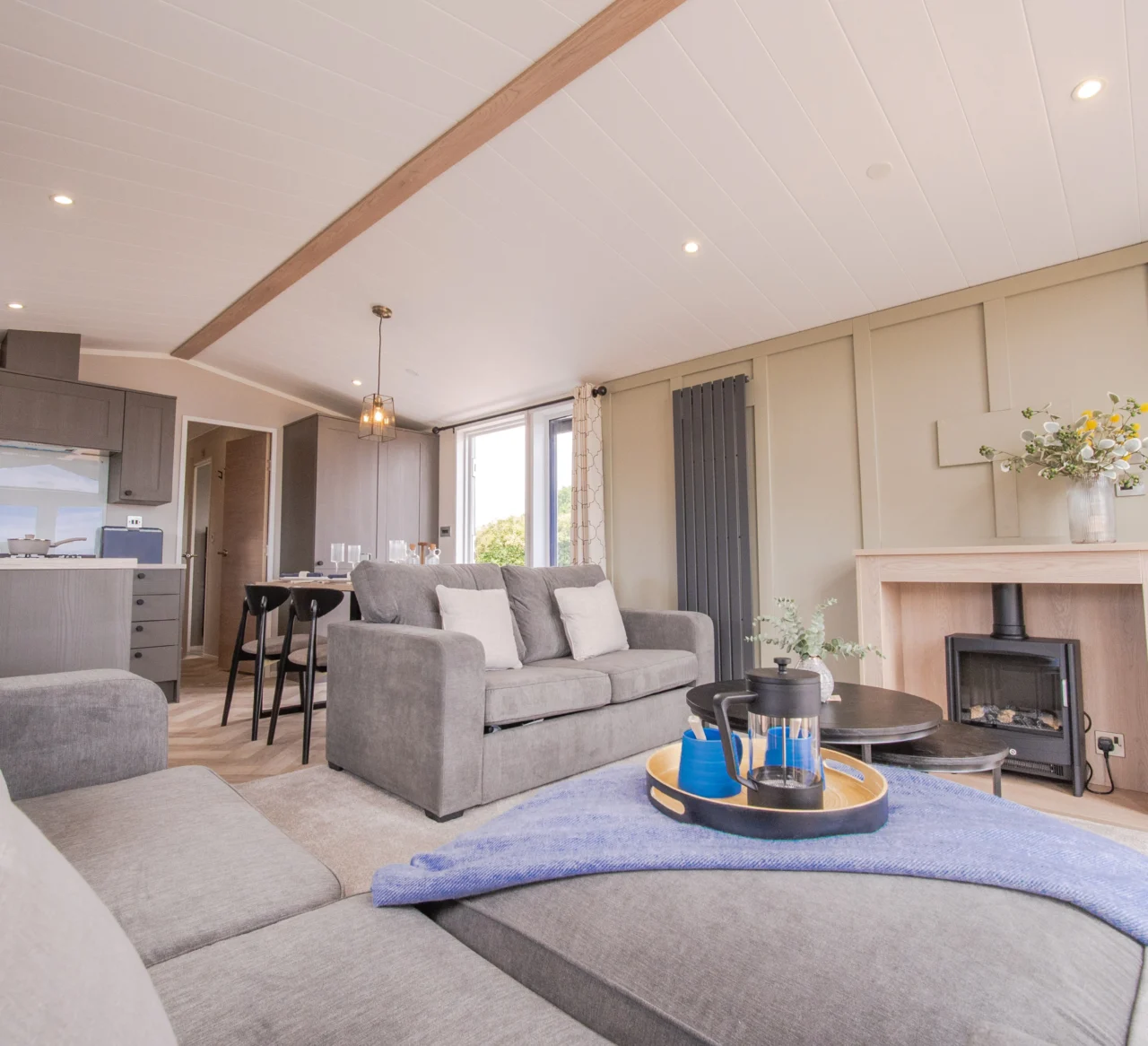Victory Davenport luxury lodge living area